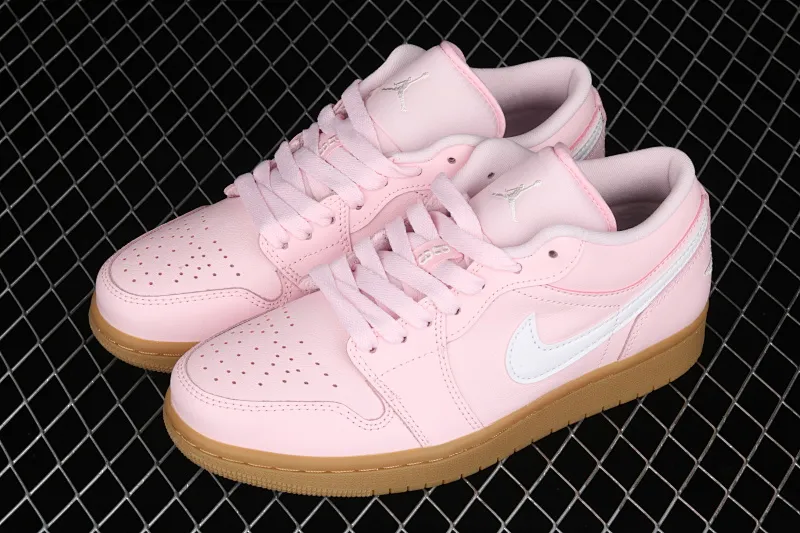 All categories Air Jordan Jordan series basketball shoes Air Jordan 1 Low G version pure original Air Jordan 1 Low AJ1 Joe 1 raw rubber powder low-top basketball shoes DC0774-601